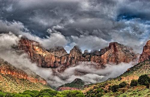 Zion towers of the Virgin